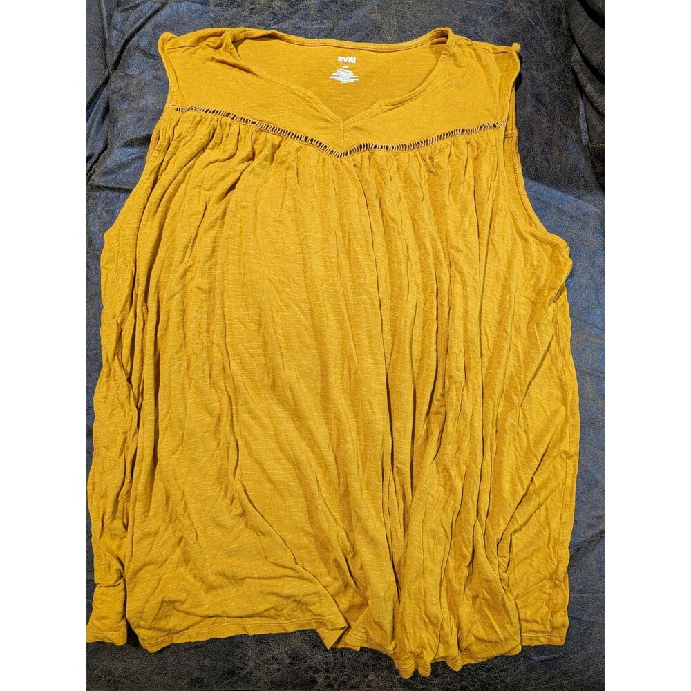 EVRI Women’s Plus 3X Yellow Solid V-Neck Sleeveless Pleated Stretch Tank
